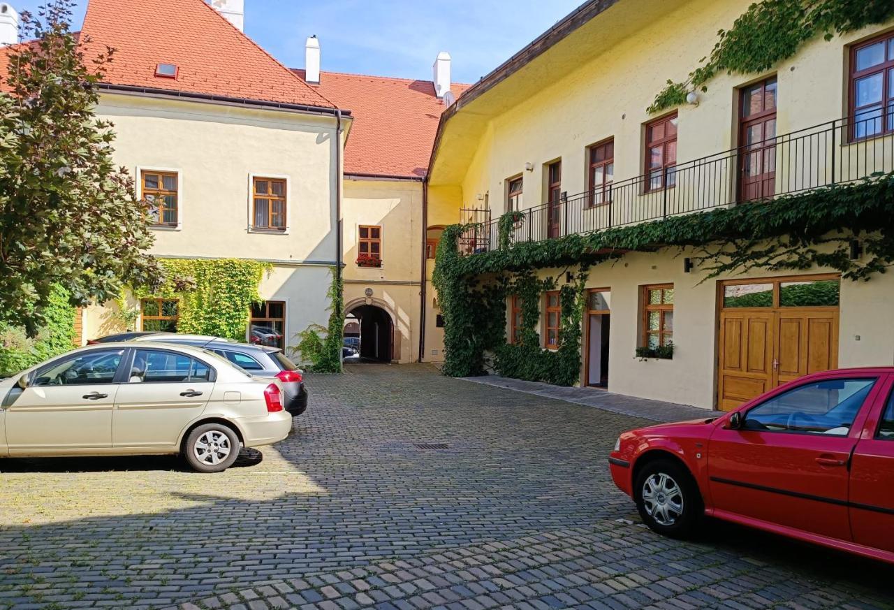 Penzion U Cisare Zikmunda Znojmo Exterior photo